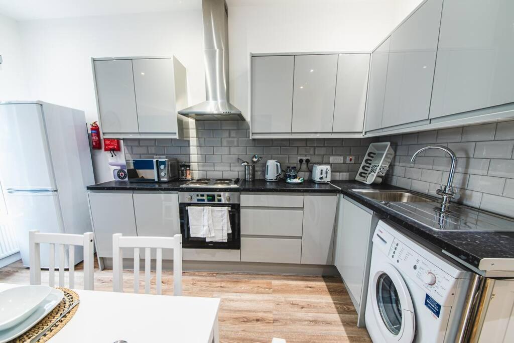3Beds / 3Baths Close To Portobello Road London Exterior foto